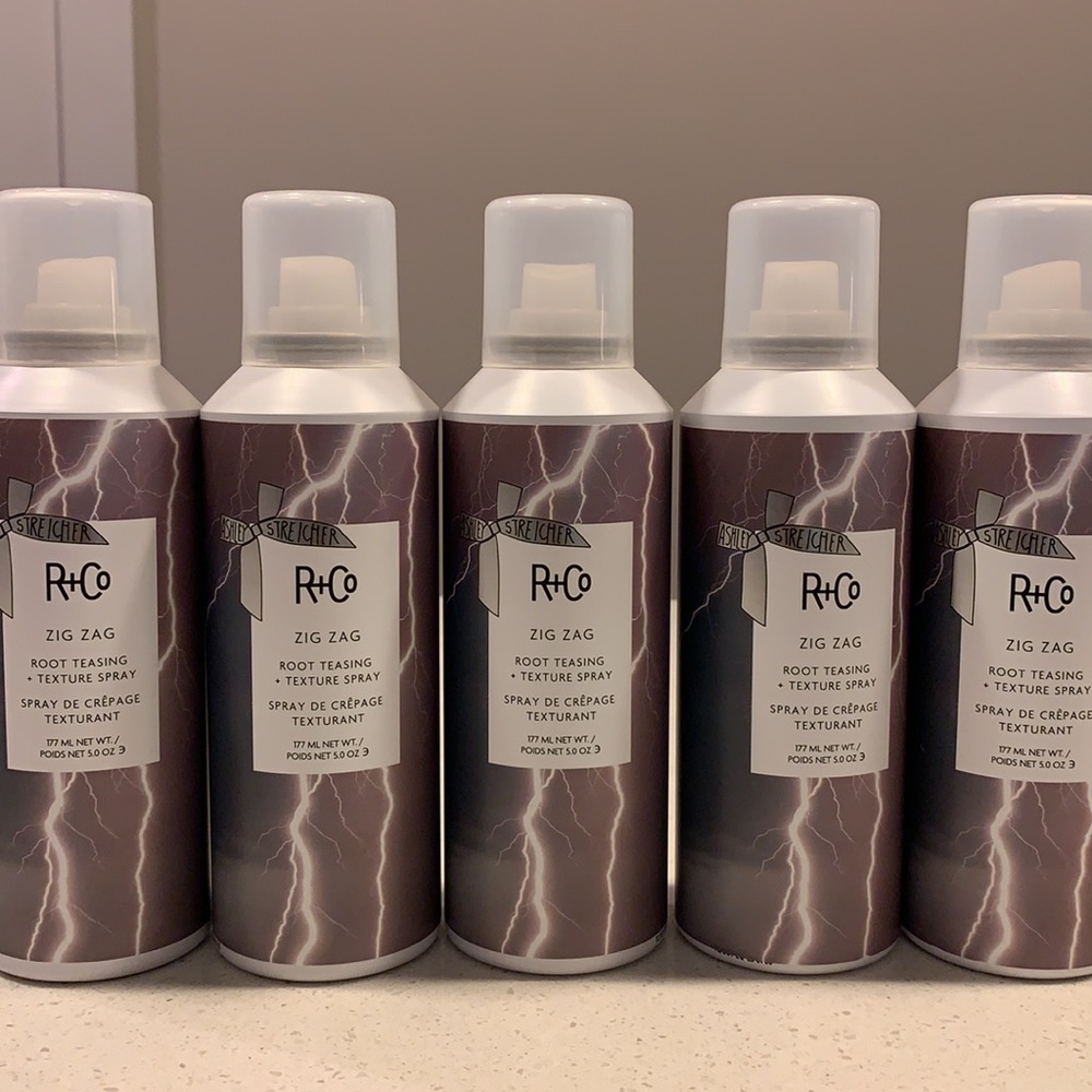 COPY - R&Co, Zig Zag root teasing + texture spray